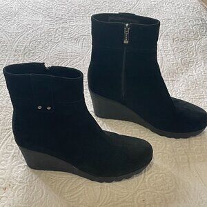 La Canadienne Black Suede Wedge Ankle Boots 41773 Women's 7 M